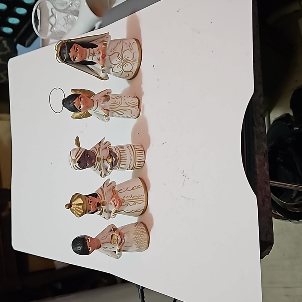 Vintage Mexican Handcrafted and Painted Piece Tonal Nativity replacement pieces